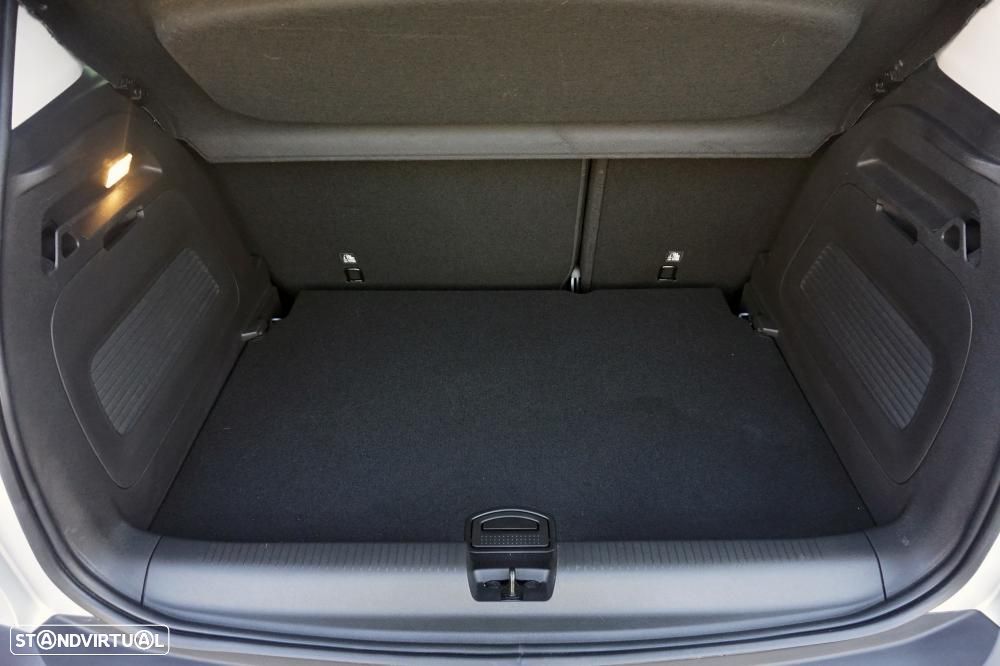 Opel Crossland X 1.2 S&S Design Line - 25
