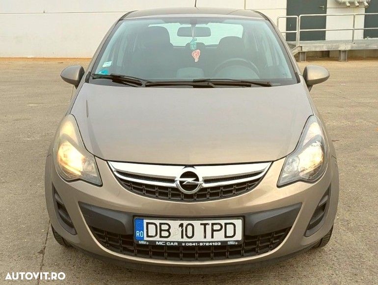 Opel Corsa 1.4 Edition - 2