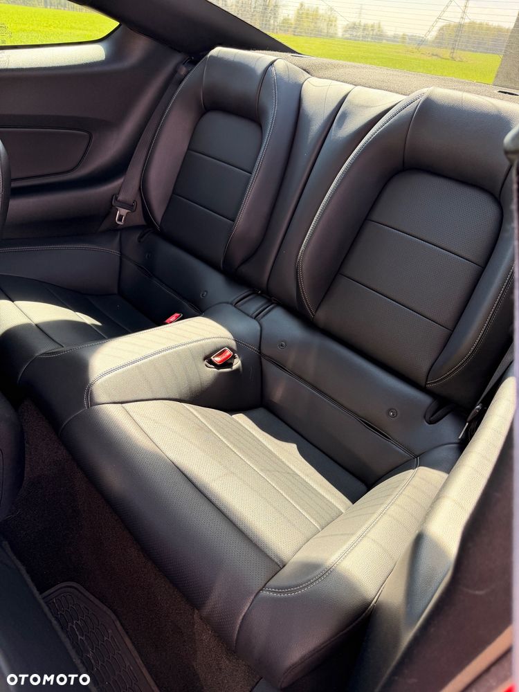 Ford Mustang 5.0 V8 GT - 19