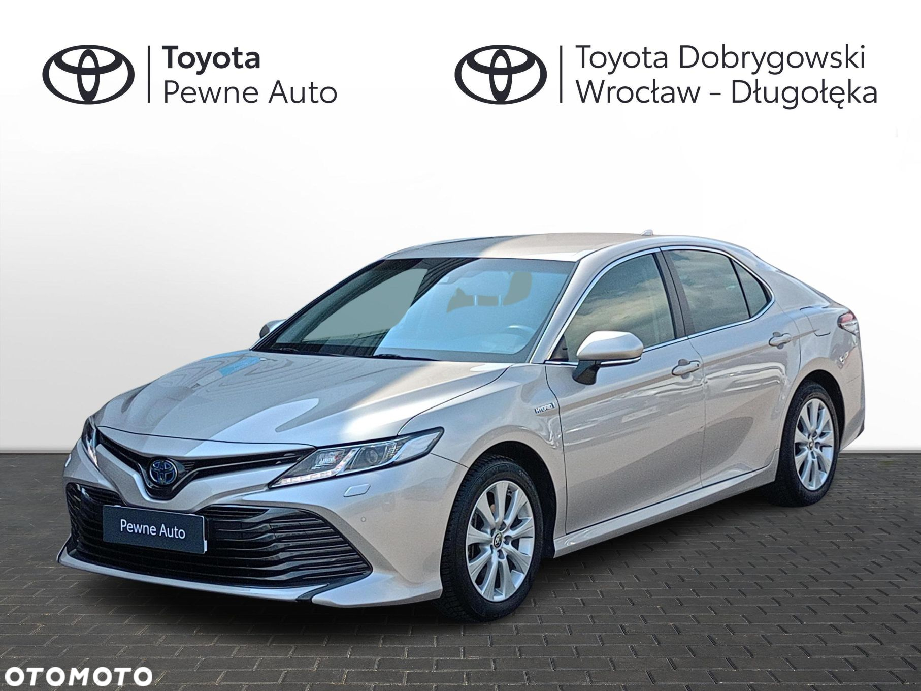Toyota Camry - 3