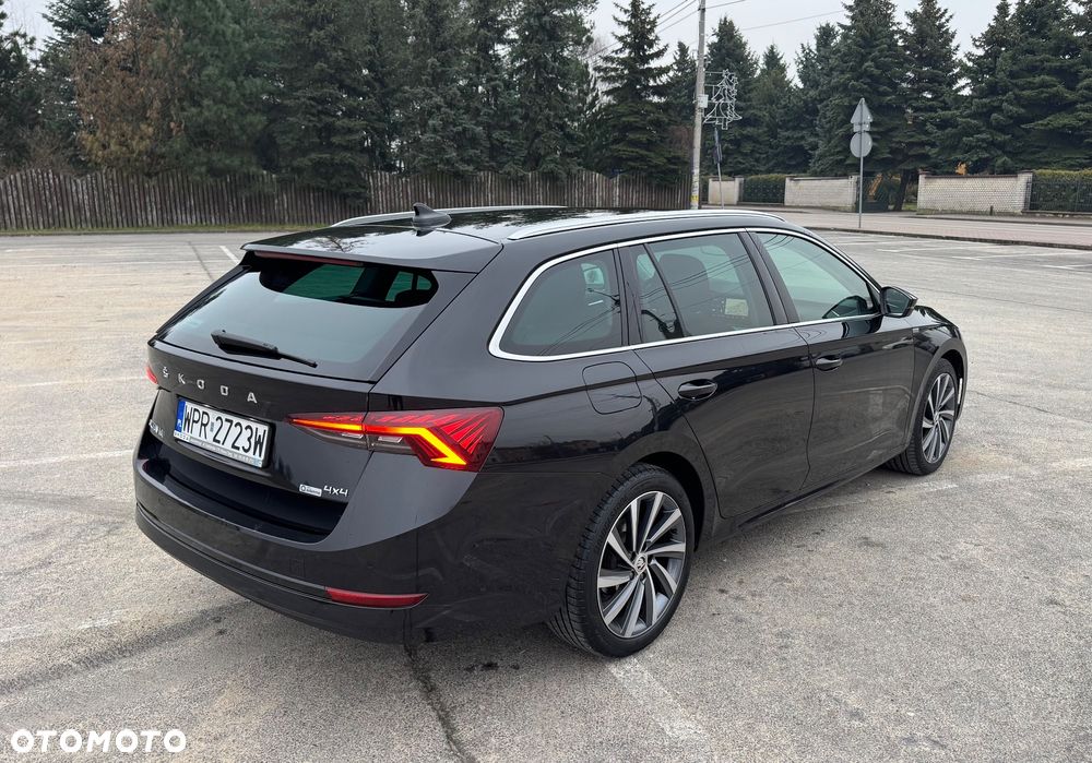 Skoda Octavia 2.0 TDI 4x4 Style DSG - 6