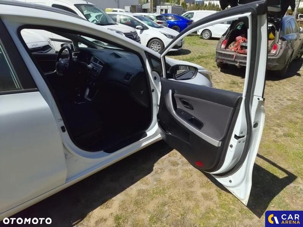 Kia Ceed - 19