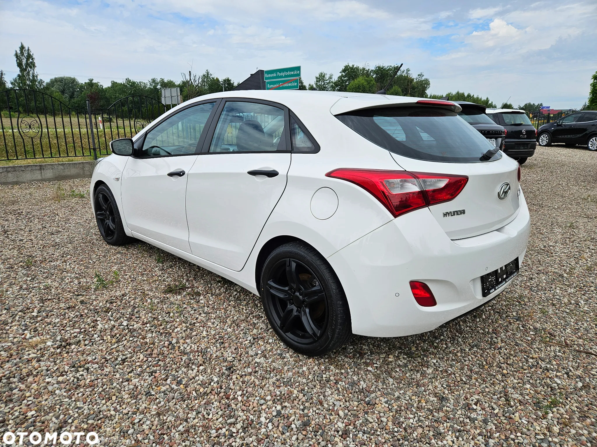 Hyundai i30 1.4 Trend - 16