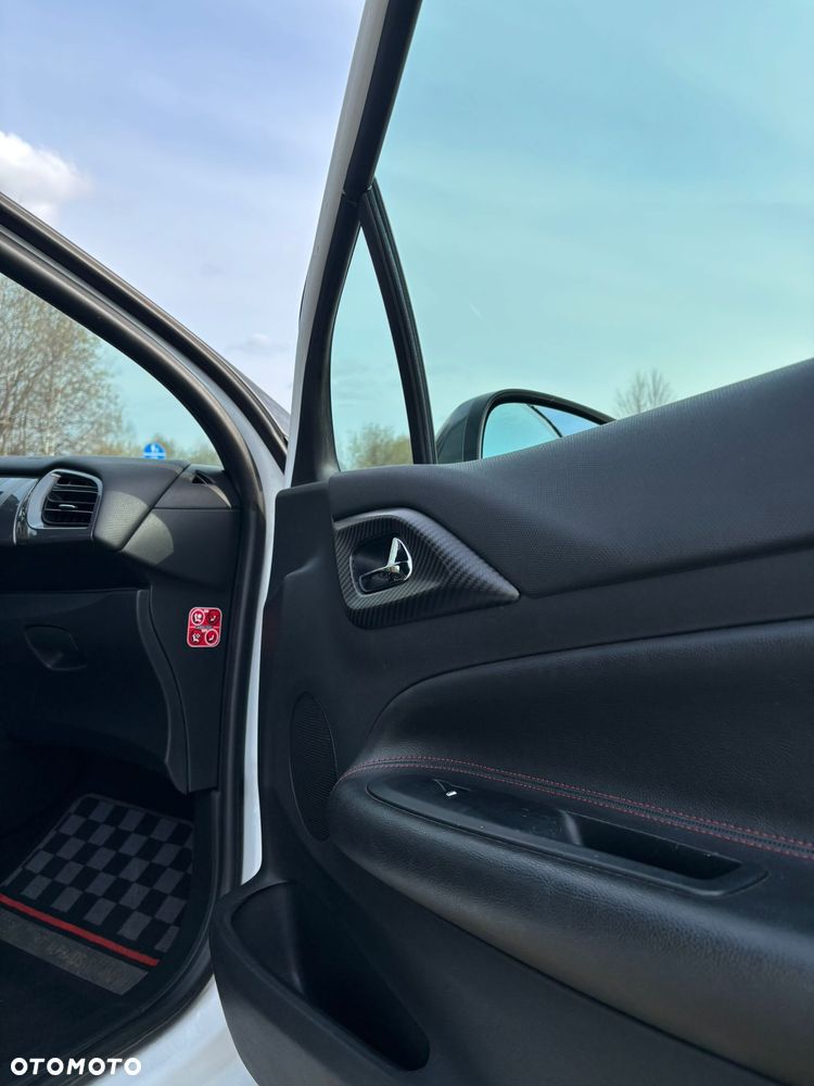 Citroën DS3 Racing - 7