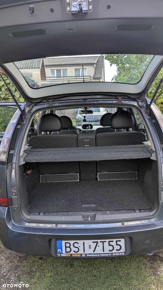 Opel Meriva 1.6 16V Cosmo - 12