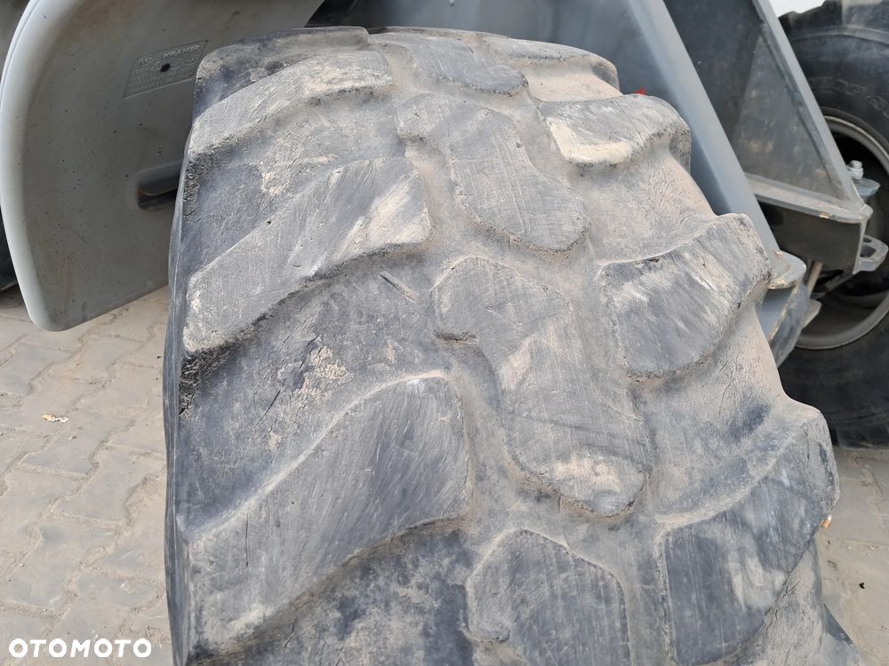 Kramer 5095 ładowarka kołowa 4 koła skrętne 2017r silnik turbo Kohler 75KM hydrauliczne szybkozłącze szufla / łyżka + widły 1200mm 2850 MTG 4x4 oświetlenie waga 5 ok ton jazda szybka wolna 5075 5085 850 750 JCB 406 407 Wacker Neuson WL52 / WL60 Caterpillar 906 / 907 908 Volvo L30 L35 - 20