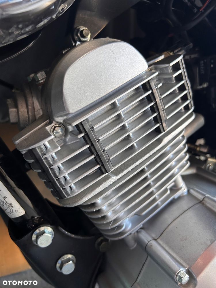 Yamaha YBR - 10