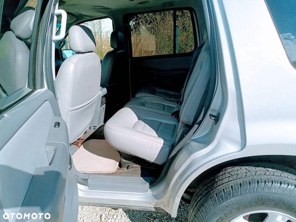 Ford Explorer 4.0 - 8