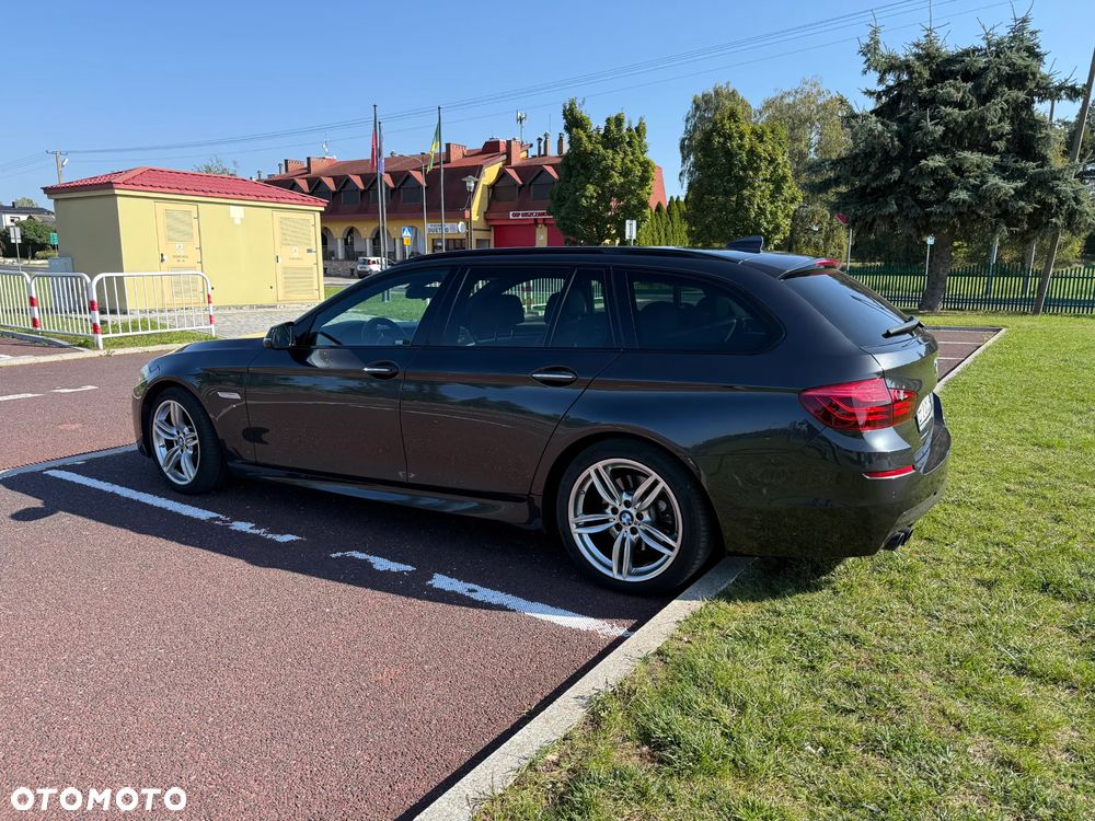 BMW Seria 5 2015 photo 2