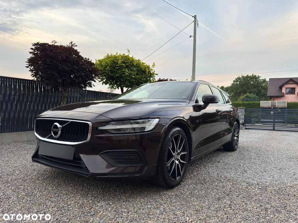 Volvo V60 D3 Geartronic Momentum Pro - 1