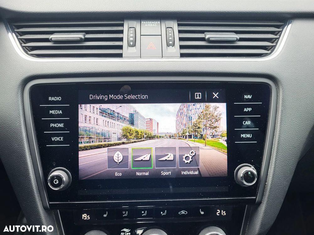 Skoda Octavia 2.0 TSI DSG RS 245 - 29