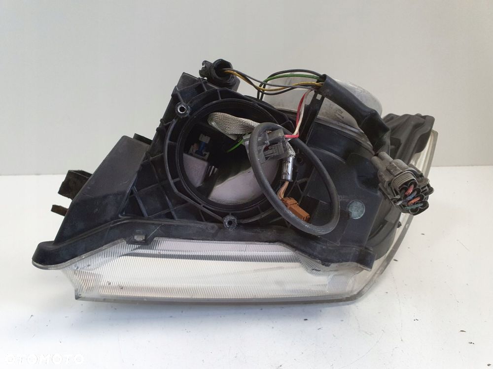 LAMPA PRAWA Nissan Pathfinder R51 Navara D40 III PRZEDNIA PRAWY PRZÓD xenon - 10
