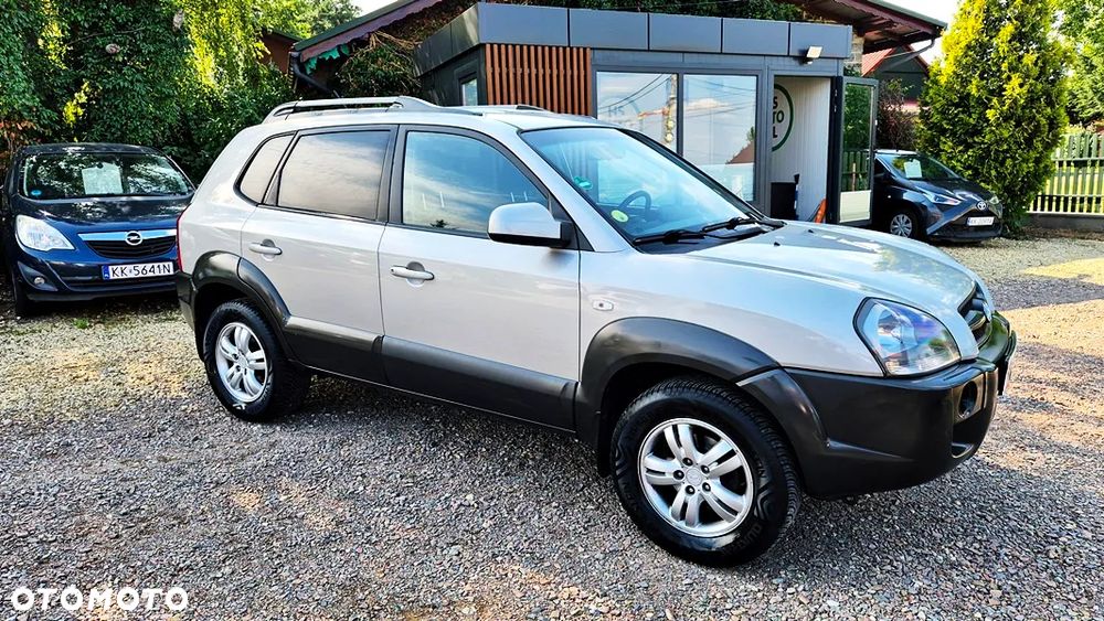 Hyundai Tucson 2.0 Comfort 2WD - 7