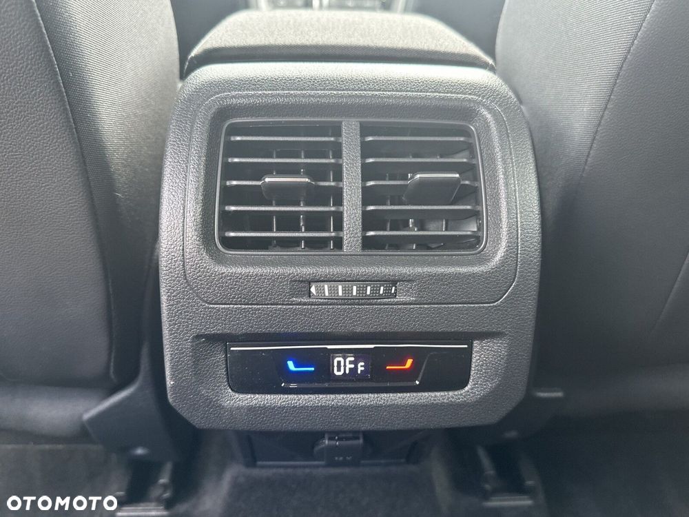 Volkswagen Touran 1.5 TSI EVO Highline DSG - 24