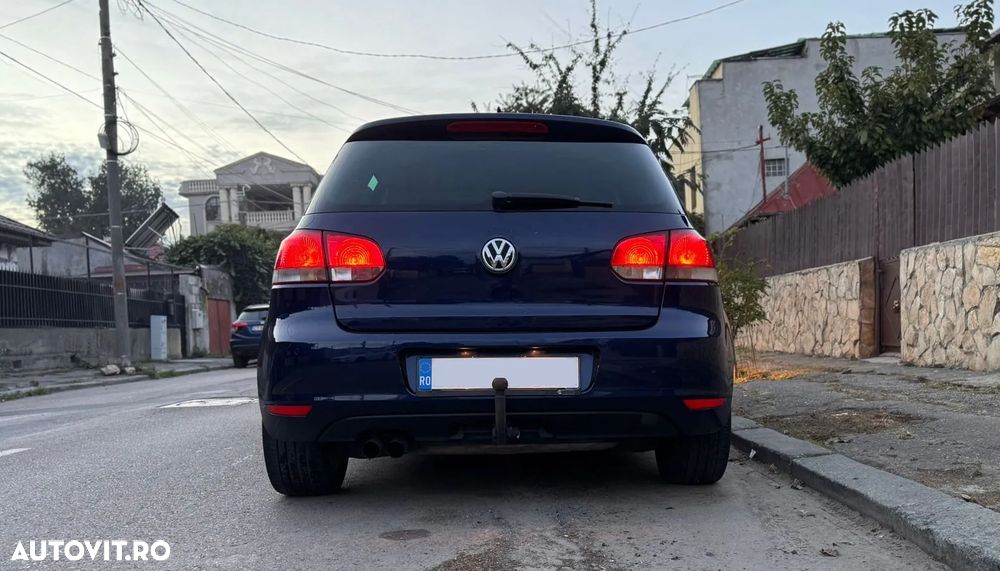 Volkswagen Golf 2.0 TDI DPF MATCH - 4