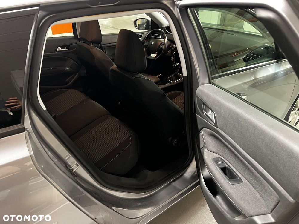 Peugeot 308 PureTech 110 Stop & Start Active - 8