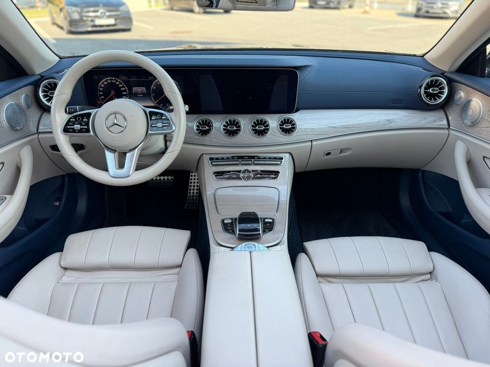 Mercedes-Benz Klasa E 300 AMG - 26