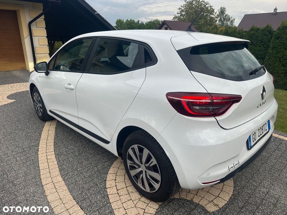Renault Clio TCe 100 EXPERIENCE - 9
