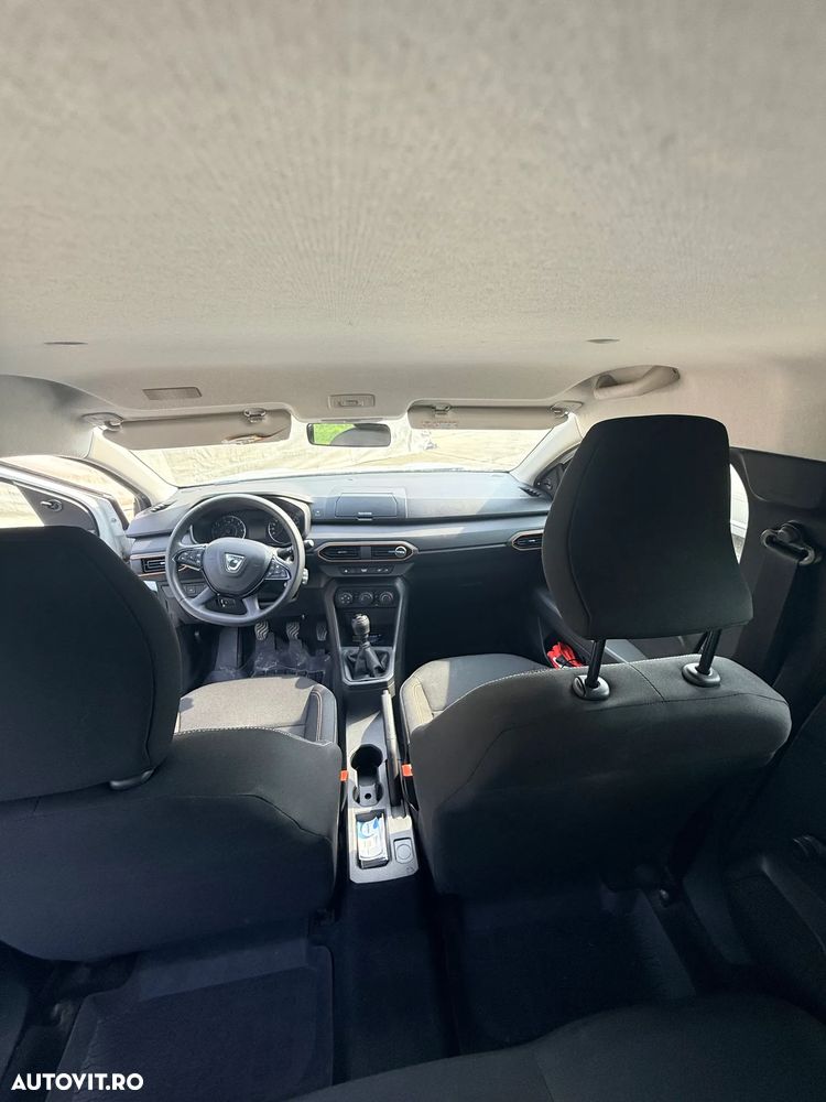 Dacia Sandero - 7