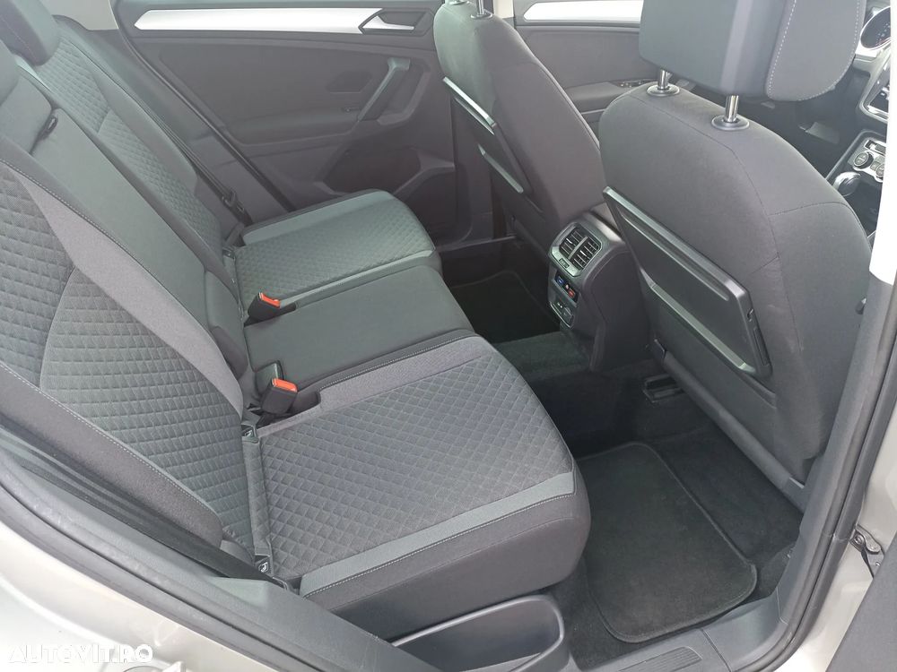 Volkswagen Tiguan 2.0 TDI SCR (BlueMotion Technology) DSG Comfortline - 14