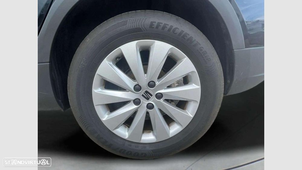 SEAT Arona - 10