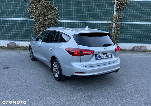Ford Focus 1.0 EcoBoost Titanium X - 17
