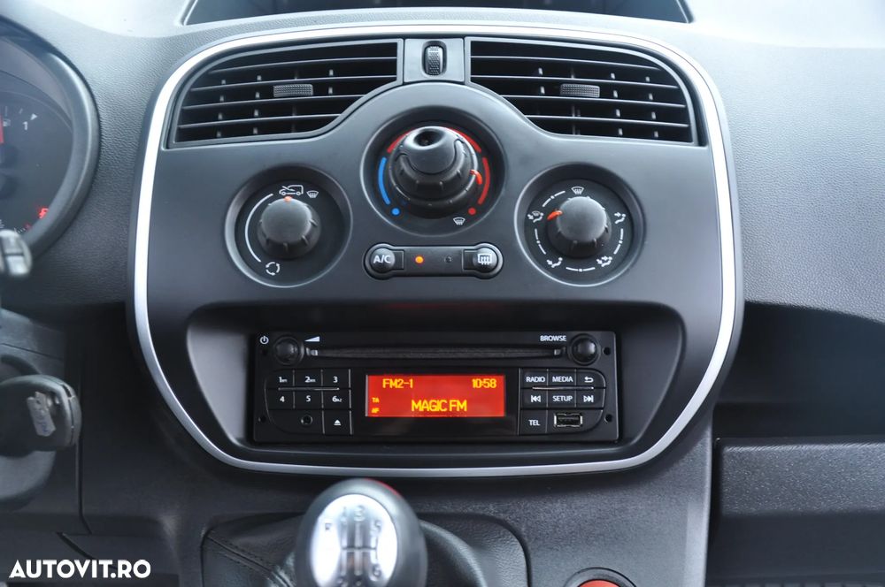 Renault Kangoo BLUE dCi 95 Intens - 17