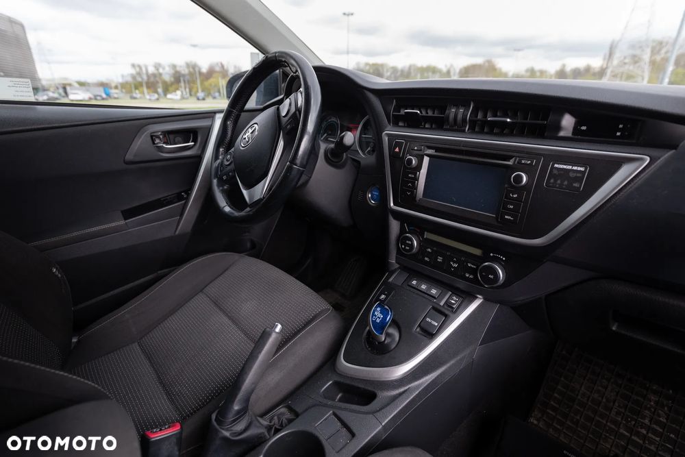 Toyota Auris - 9