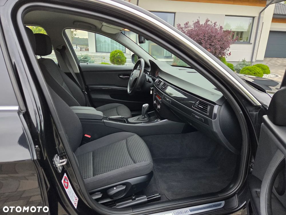 BMW Seria 3 318d DPF Edition Exclusive - 22