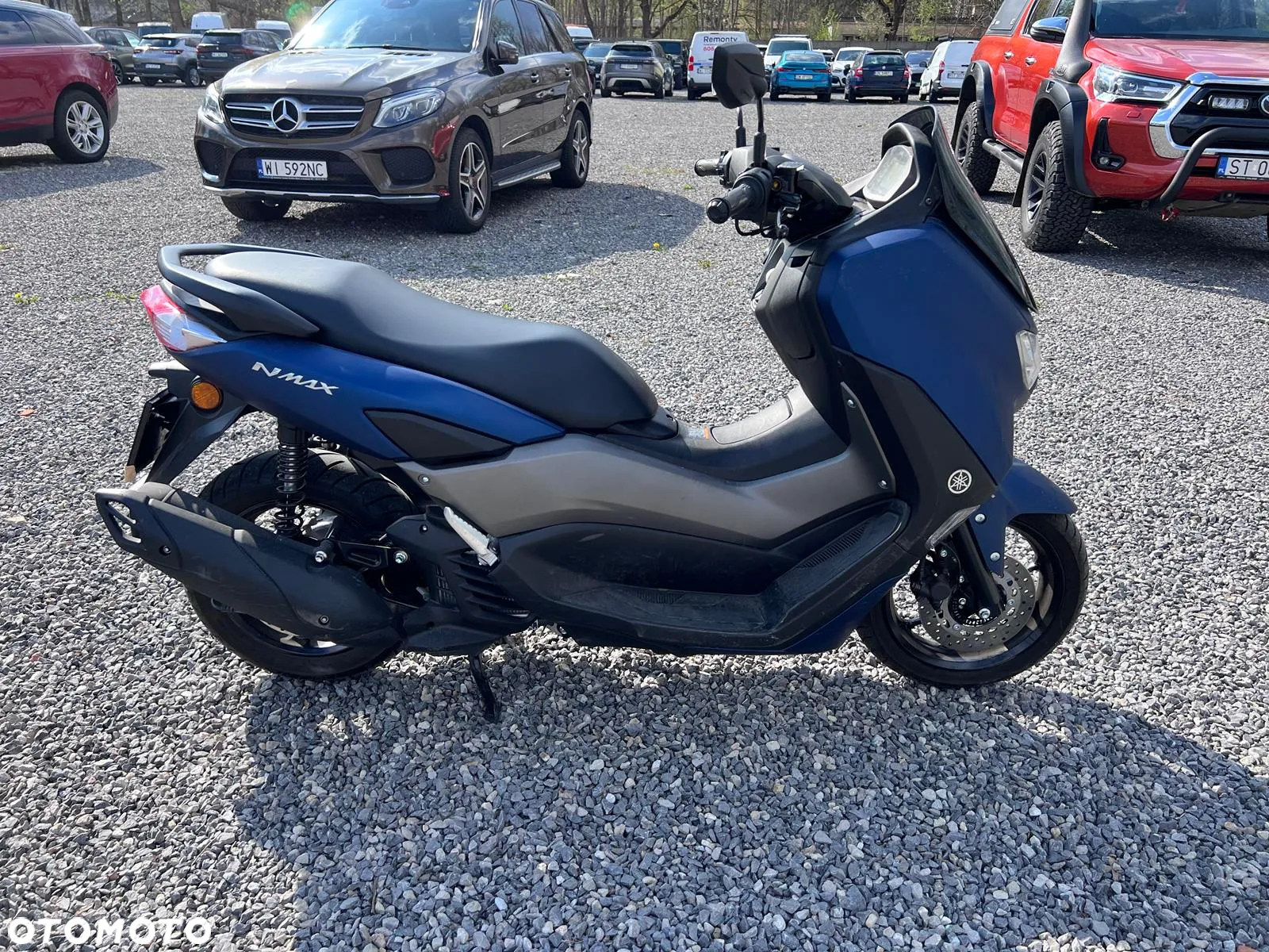 Yamaha NMAX - 4