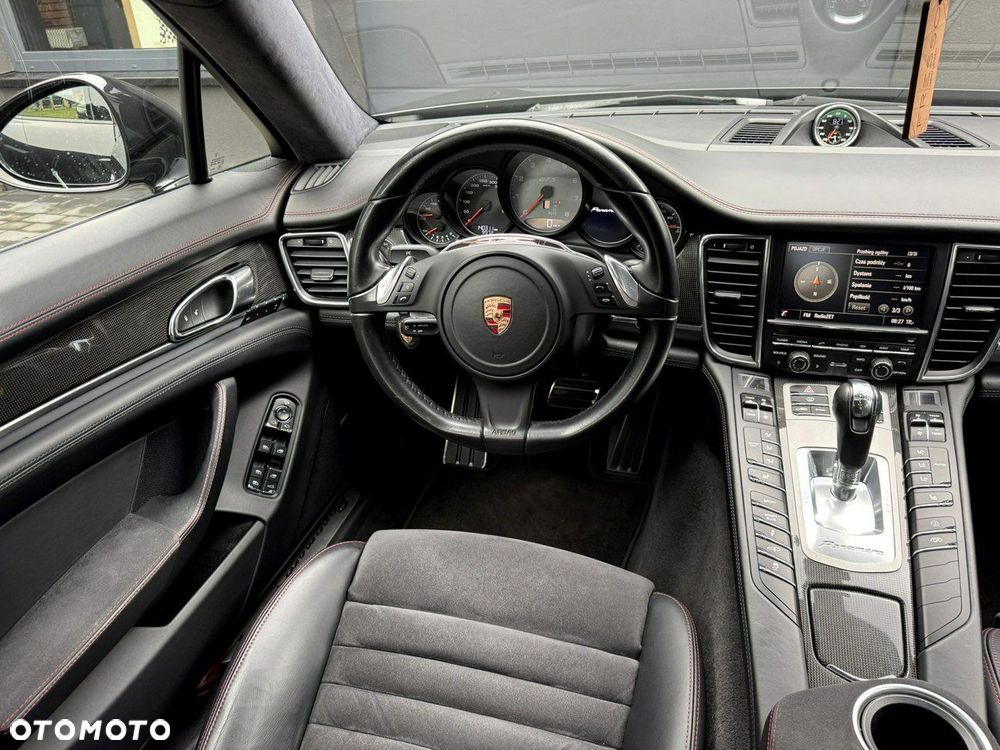 Porsche Panamera - 19