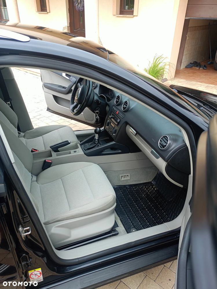 Audi A3 Sportback - 7
