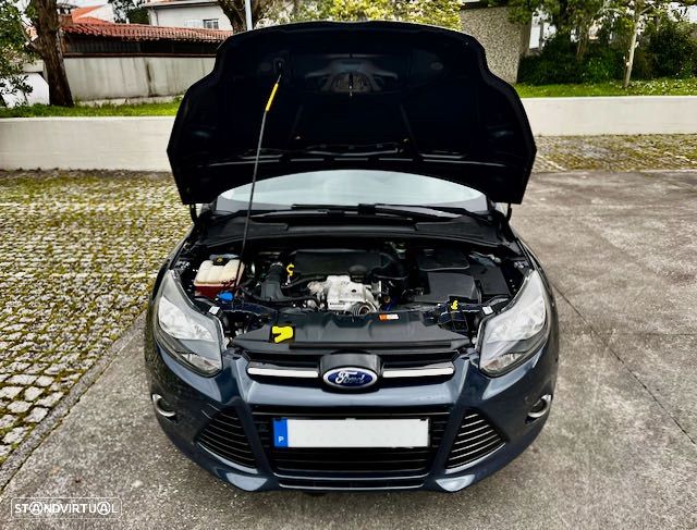 Ford Focus 1.0 EcoBoost S&S Titanium - 18