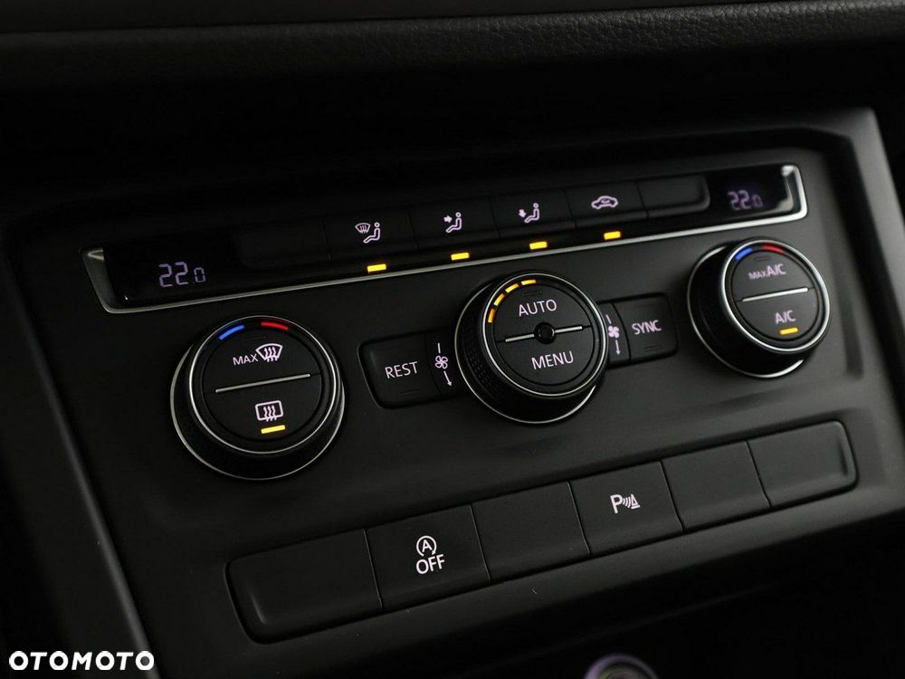 Volkswagen Touran 1.4 TSI (BlueMotion Technology) DSG Comfortline - 27