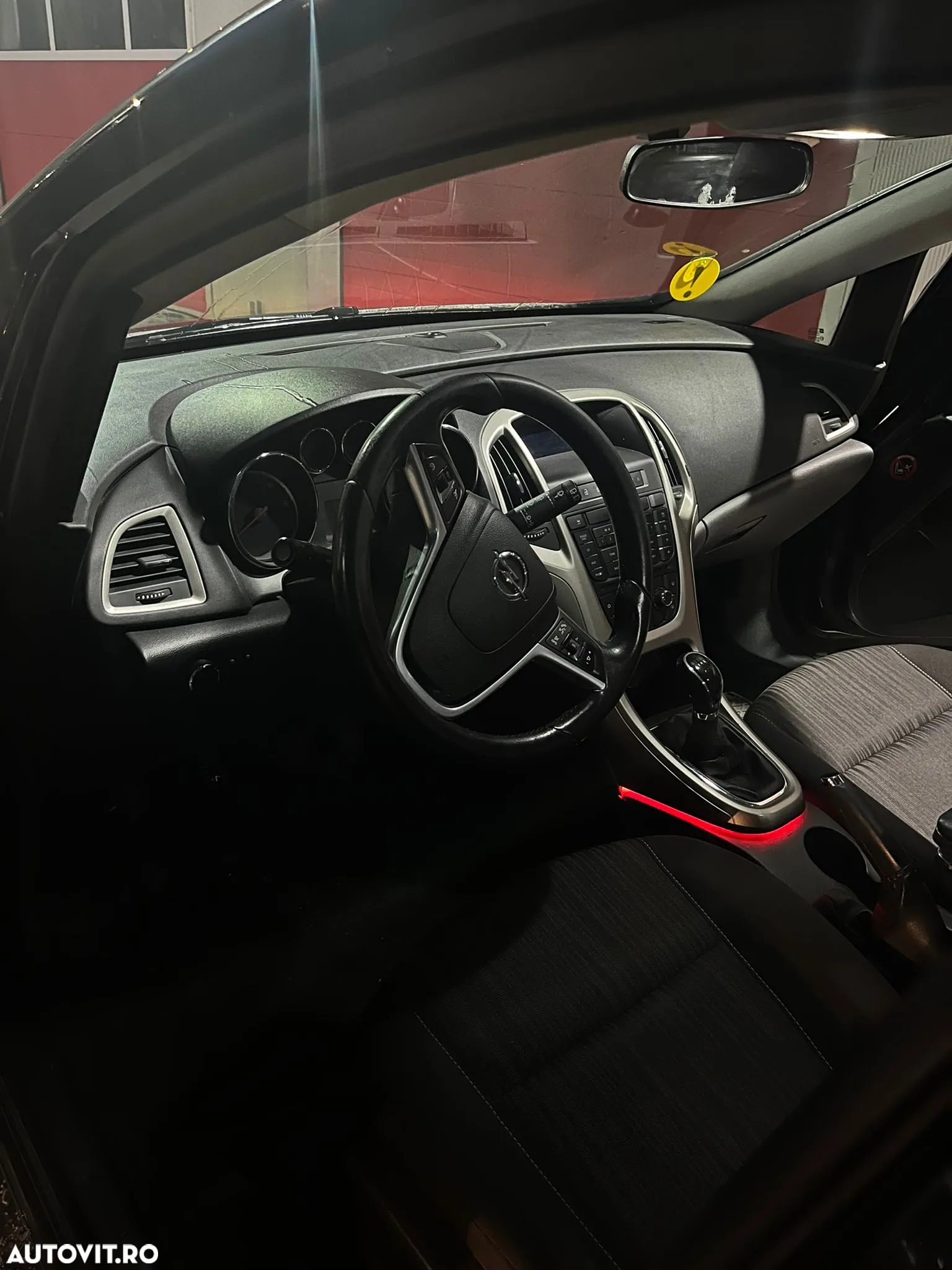 Opel Astra 2.0 CDTI Cosmo - 16