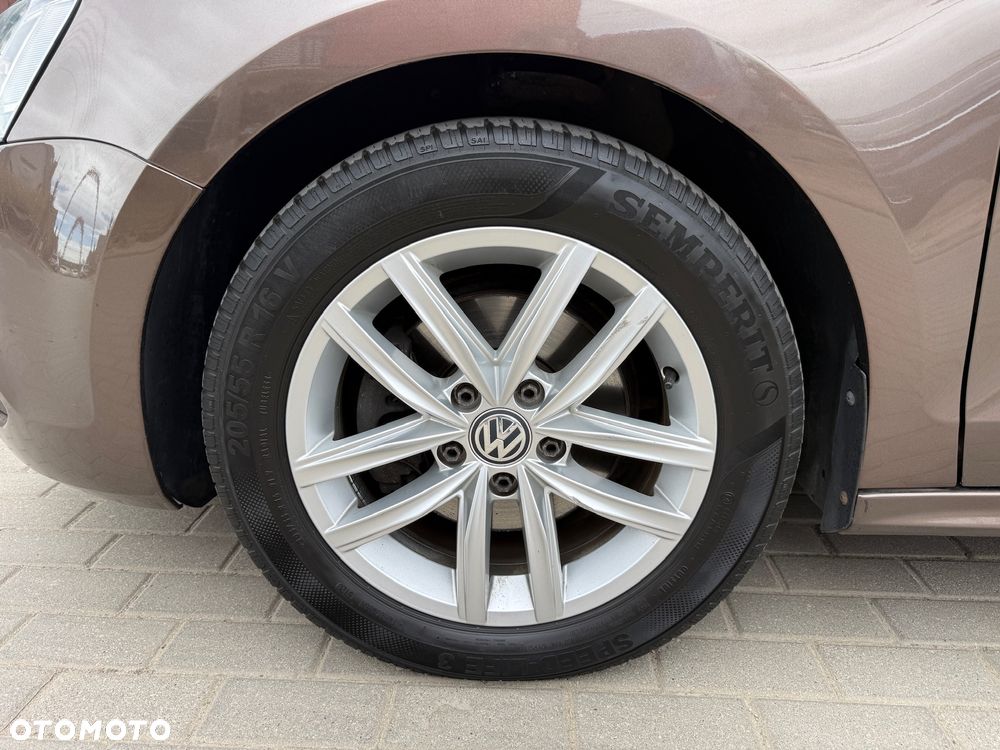 Volkswagen Jetta 1.4 TSI Match - 10