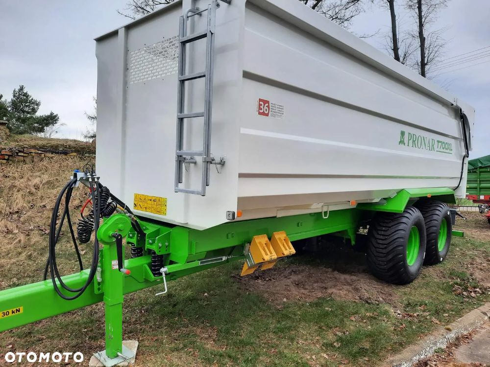 Pronar Przyczepa skorupowa T669 /T-700 XL tandem 14 ton, nadstawy, plandeka, oś skrętna - 14