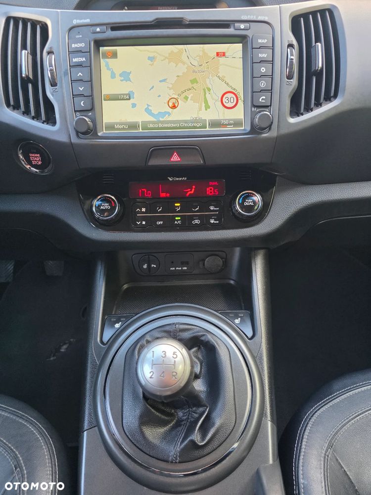 Kia Sportage 2.0 CVVT 2WD Attract - 37