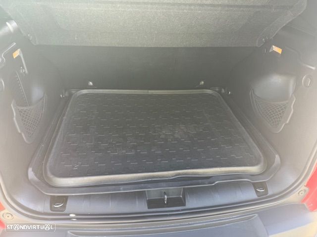 Jeep Renegade 1.4 MultiAir Limited - 29