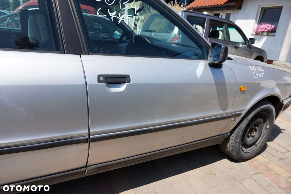 DRZWI PRZEDNIE PRAWE 80 B4 LY7T  AUDI 1991-1996 - 3