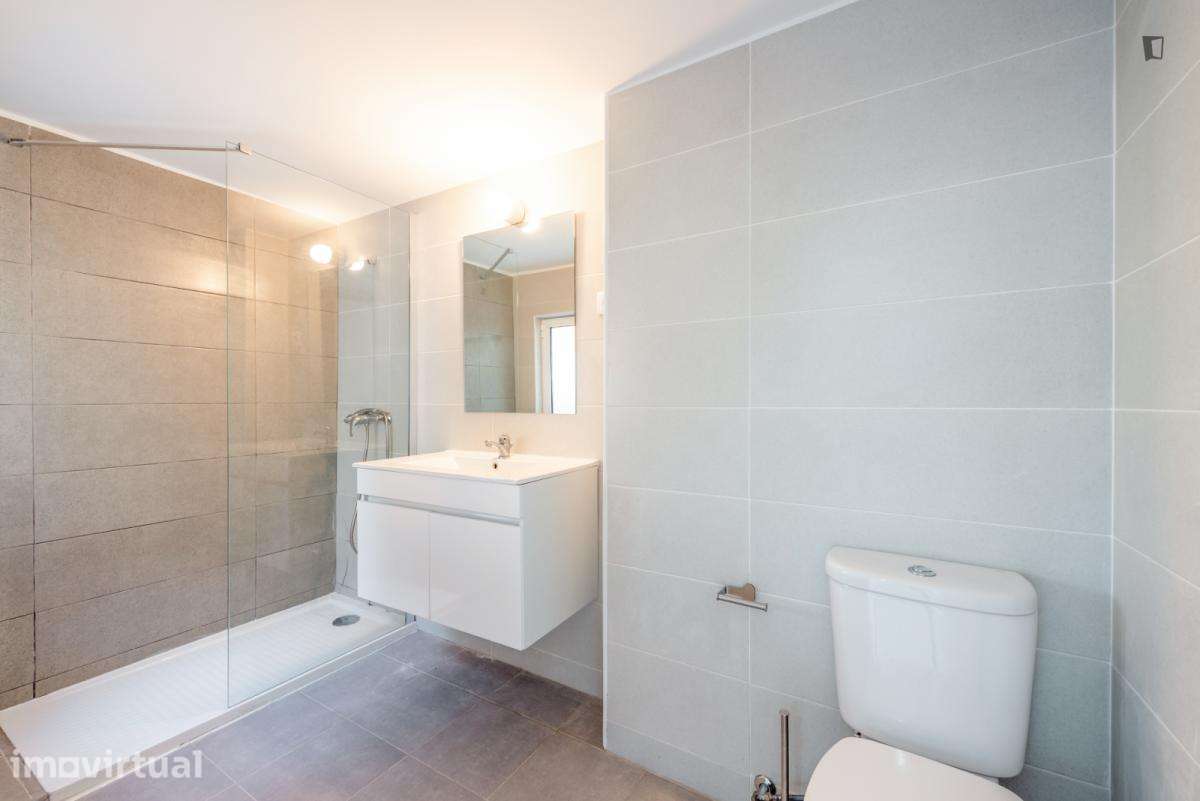 Quarto - localizado em Mouraria Lisbon - Grande imagem: 2/16