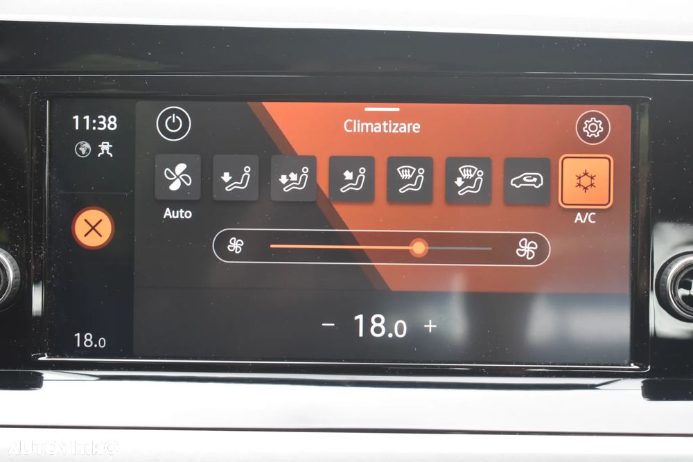 Volkswagen Golf 2.0 TDI Life - 19