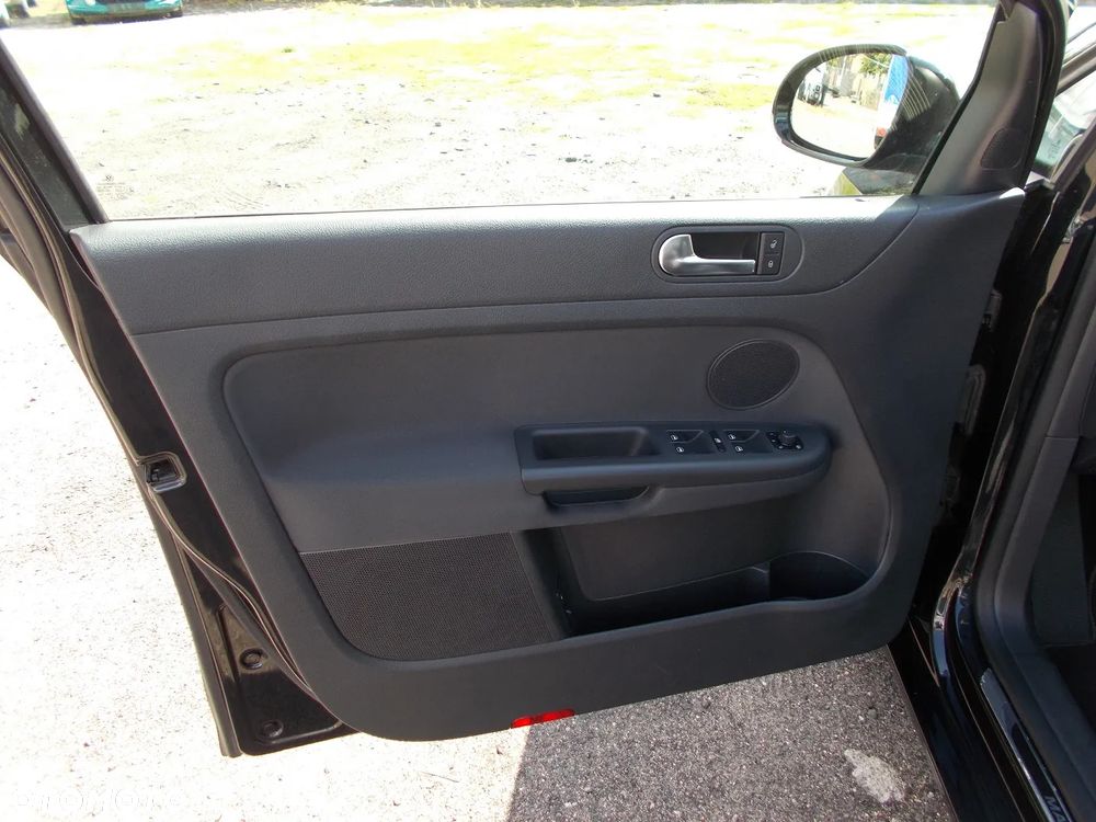 Volkswagen Golf Plus 1.4 TSI Comfortline - 24