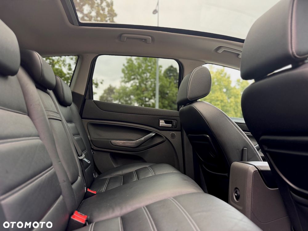 Ford Kuga 2.0 TDCi 4x4 Titanium - 23