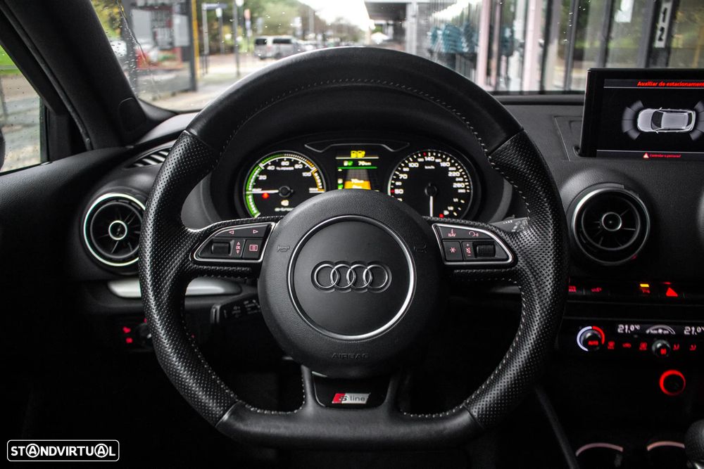Audi A3 Sportback e-tron 1.4 TFSI S-line S tronic - 12