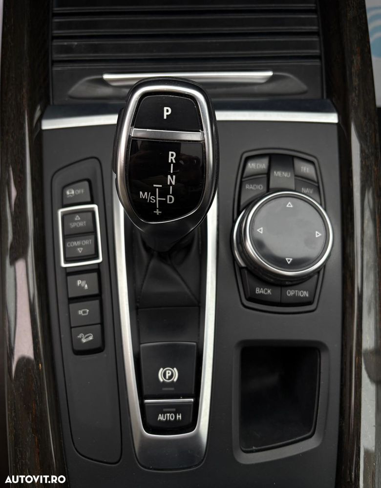 BMW X5 xDrive30d Sport-Aut. - 9