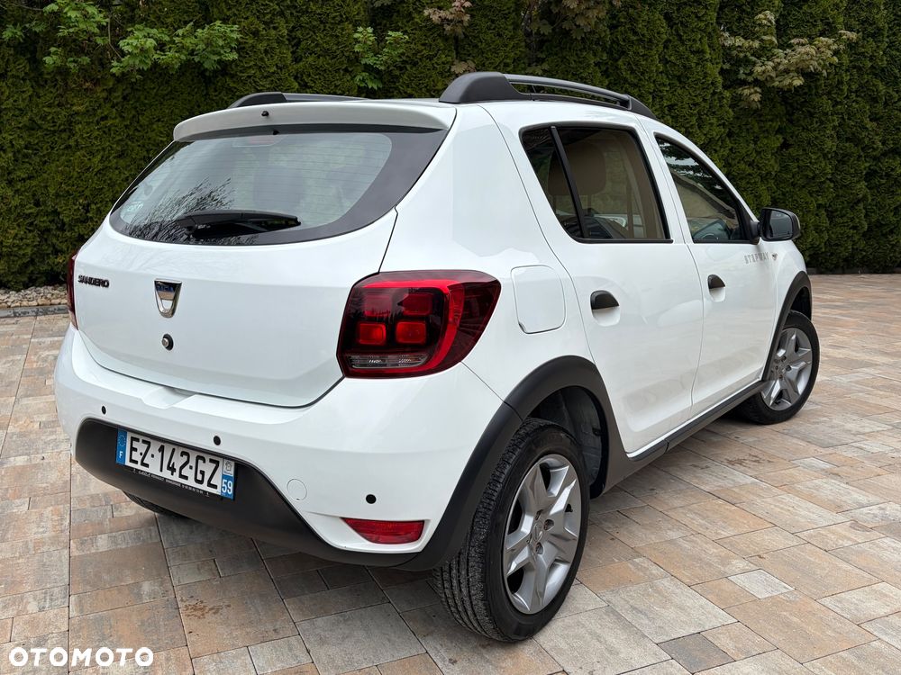 Dacia Sandero - 13