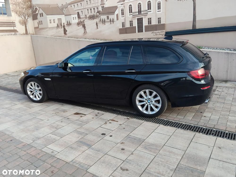 BMW Seria 5 520d Sport-Aut - 6