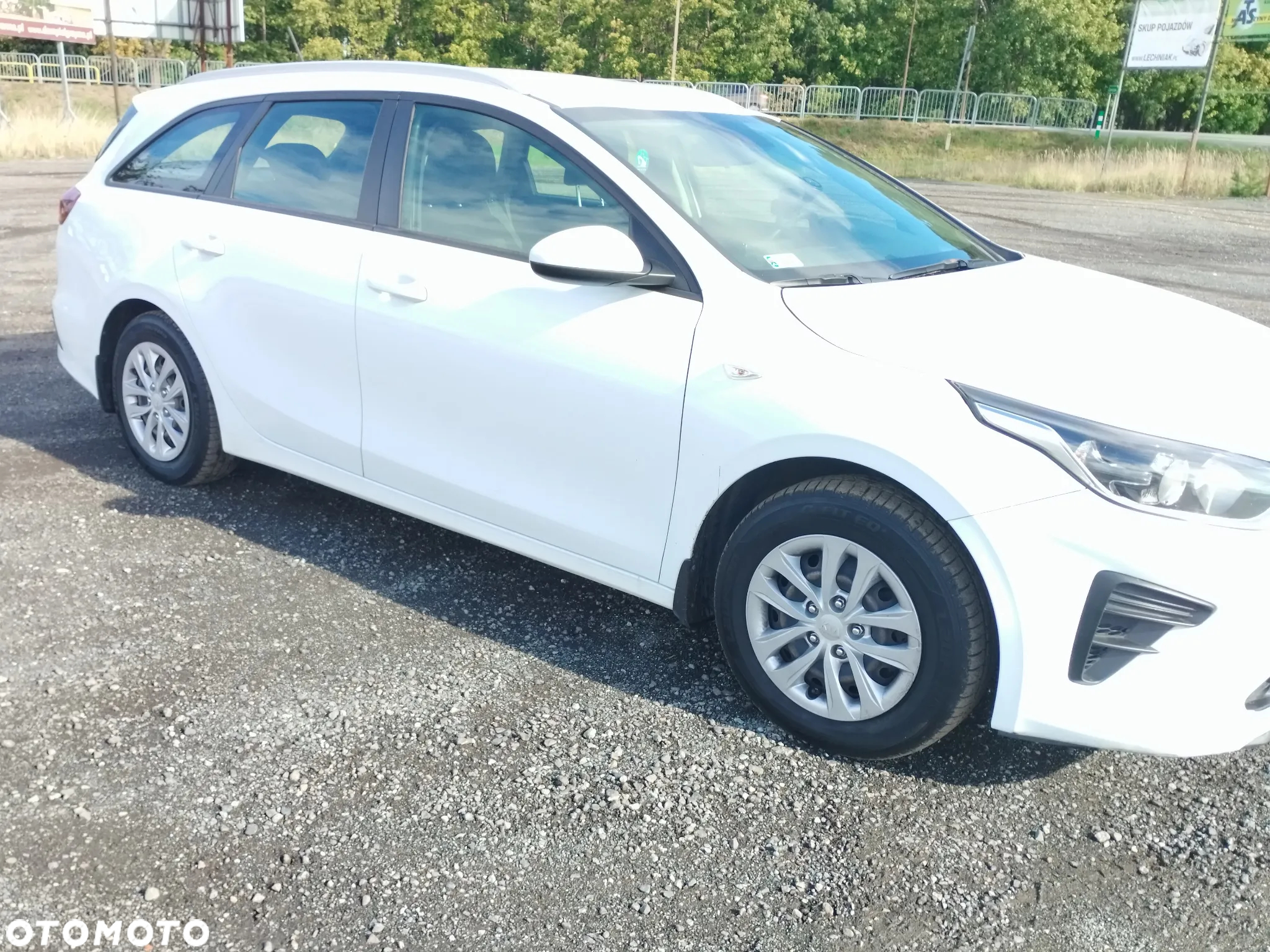 Kia Ceed - 3