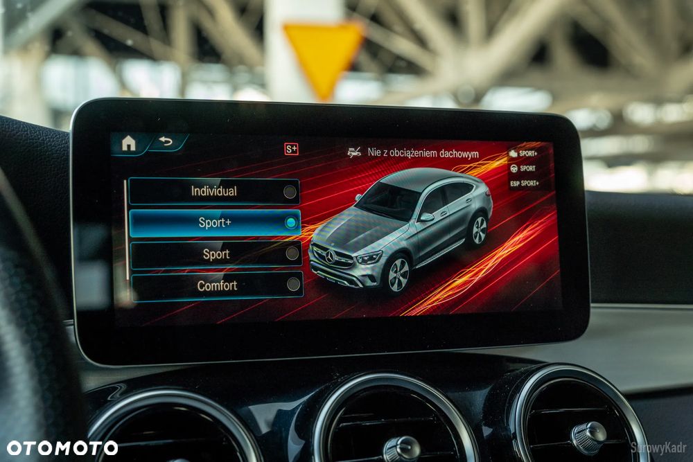 Mercedes-Benz GLC GLC-Coupe 400 d 4Matic 9G-TRONIC AMG Line - 37